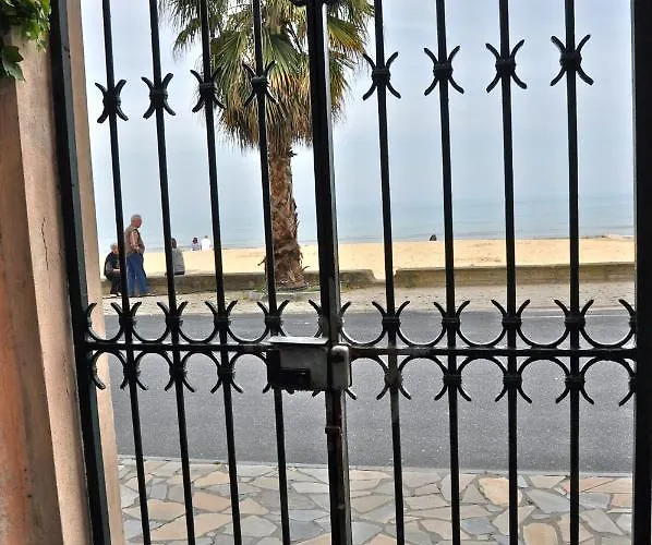 La Palma Vacanze In Riva Al Mare Apartment